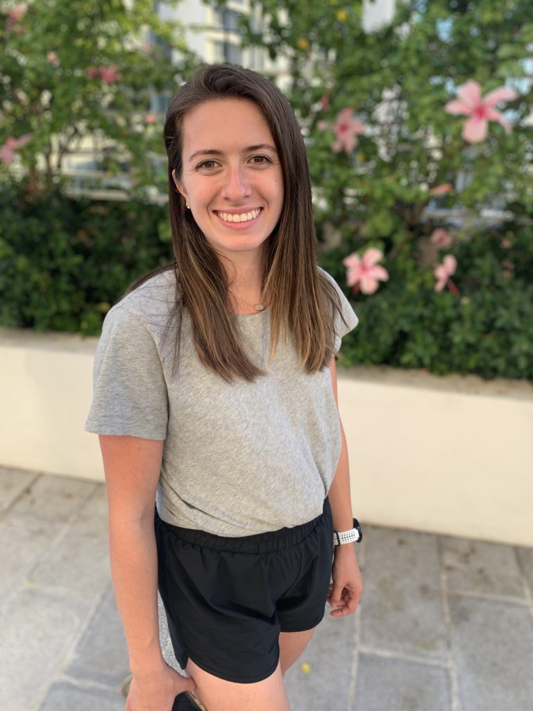 Ellyse Abernathy-Fat loss coach picture