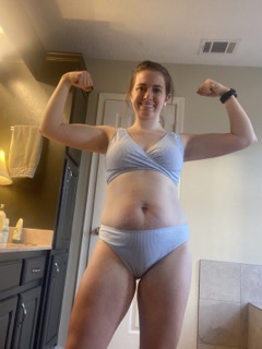 Postpartum fitness journey showing the effects of metabolism changes and calorie deficits on energy, body composition, and recovery.